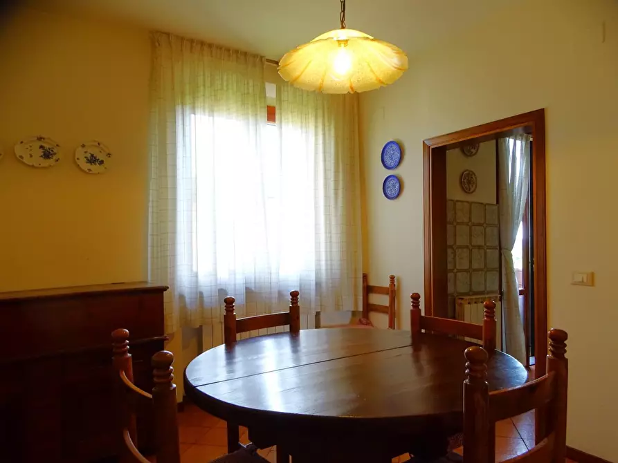 Immagine 45 di Villa in vendita  a Fucecchio