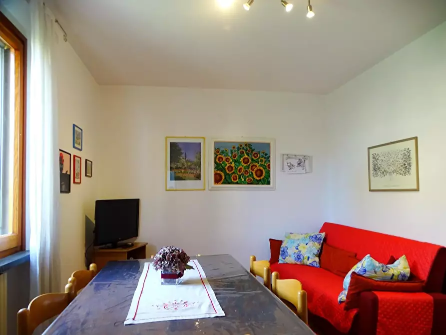 Immagine 27 di Villa in vendita  a Fucecchio