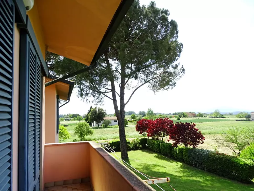 Immagine 12 di Villa in vendita  a Fucecchio