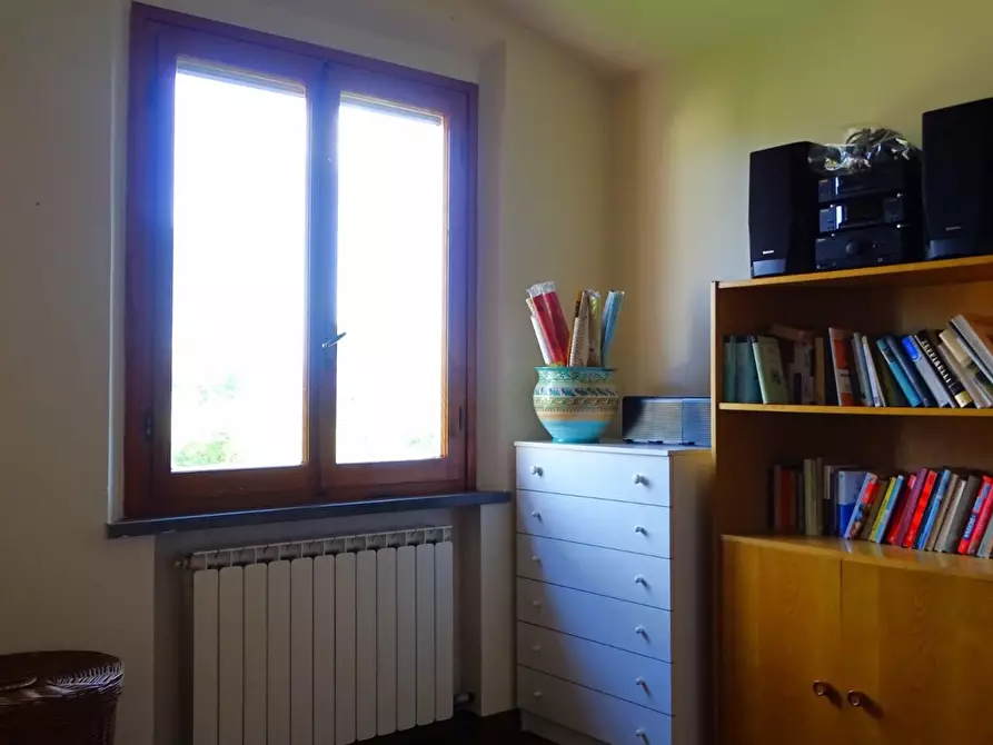 Immagine 51 di Villa in vendita  a Fucecchio