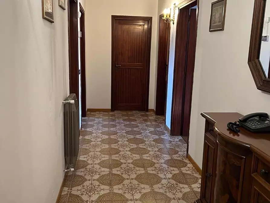 Immagine 8 di Appartamento in vendita  a Empoli