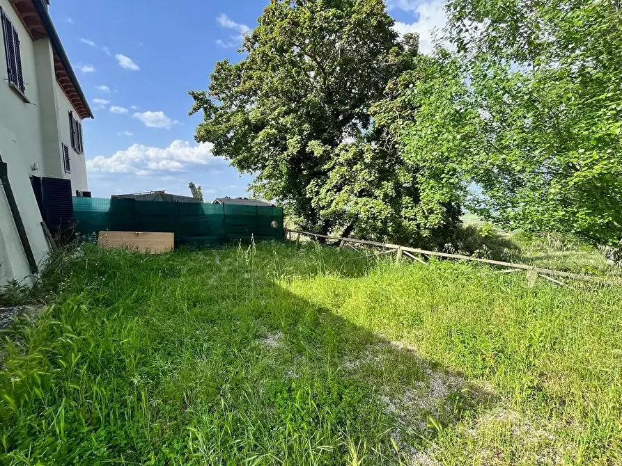 Immagine 2 di Appartamento in vendita  a Gambassi Terme