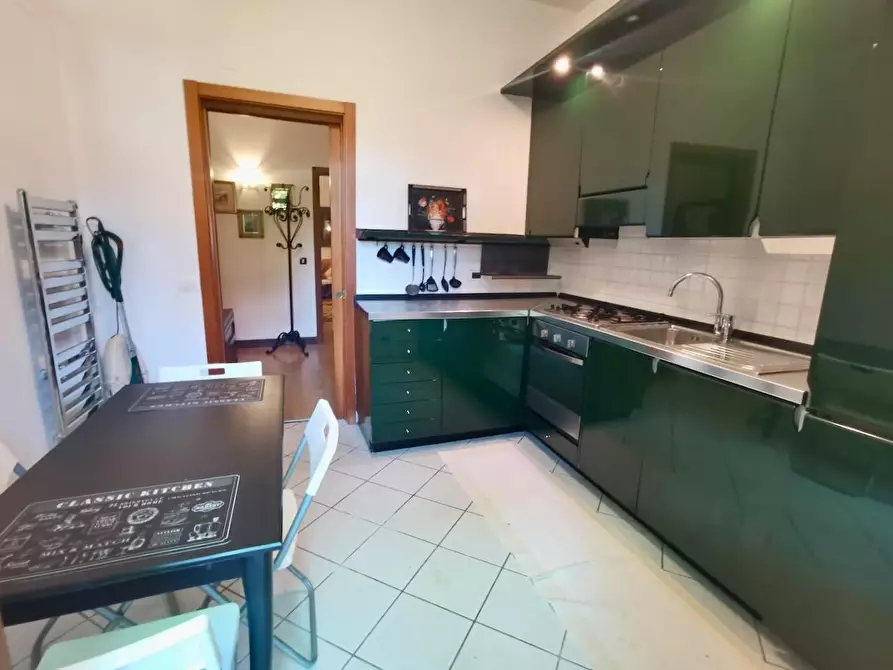 Immagine 16 di Appartamento in vendita  a Pisa