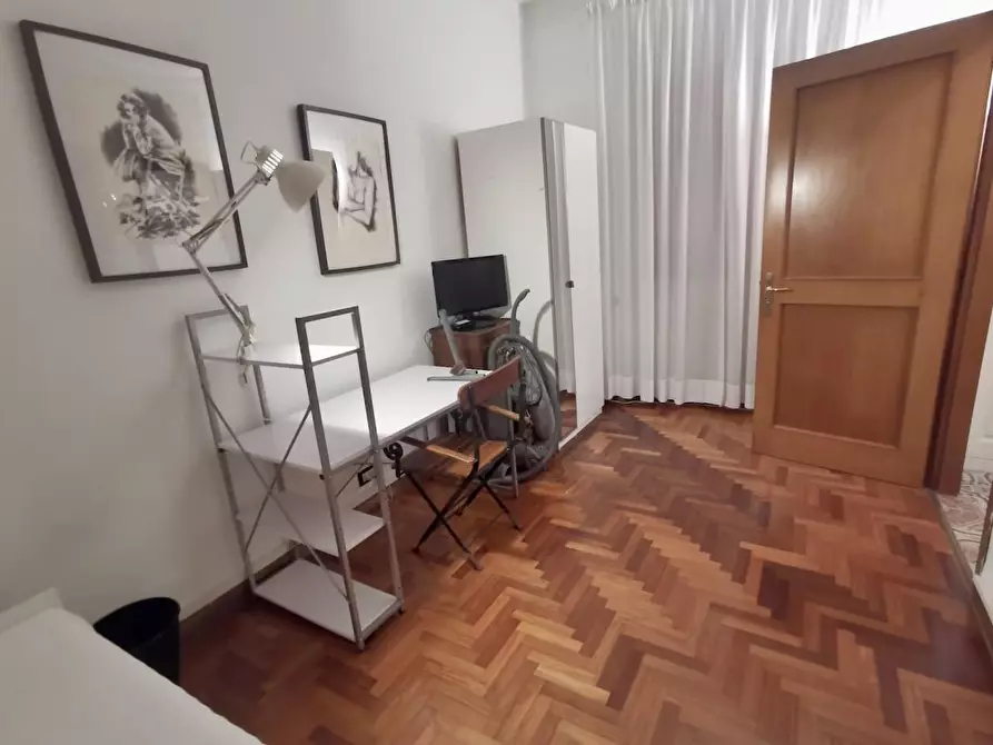 Immagine 29 di Appartamento in vendita  a Pisa