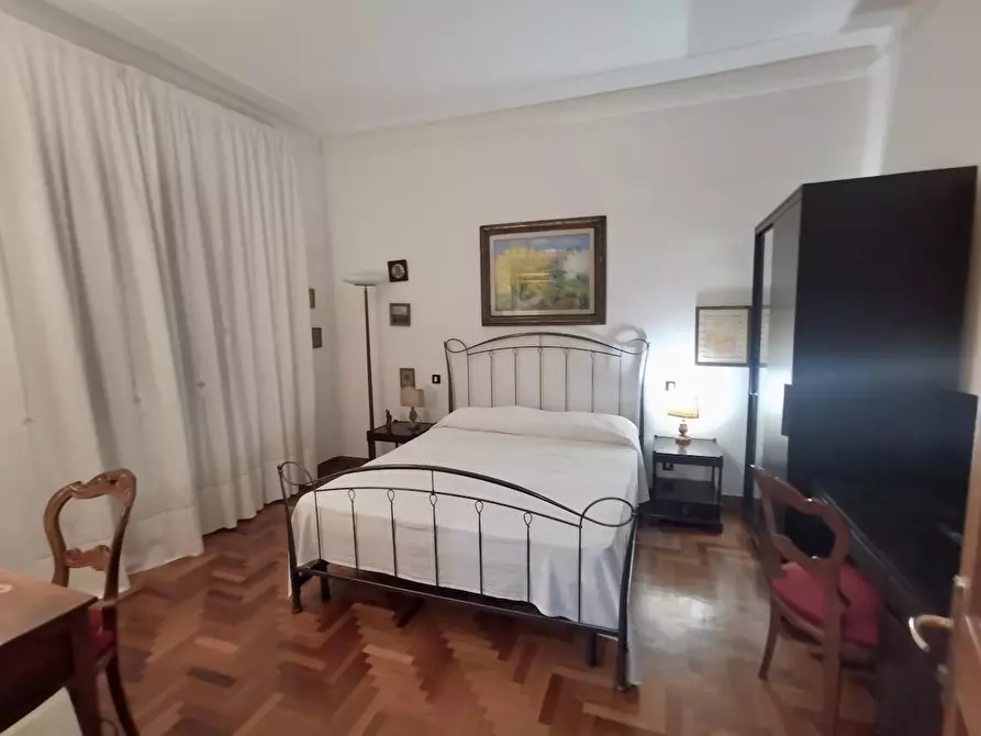 Immagine 30 di Appartamento in vendita  a Pisa