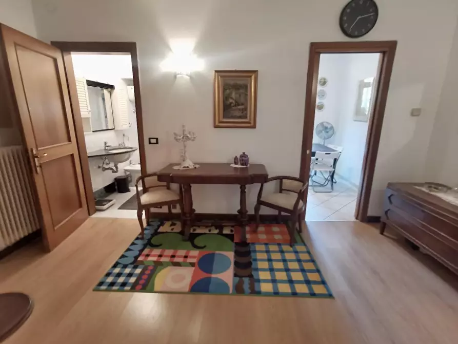 Immagine 12 di Appartamento in vendita  a Pisa