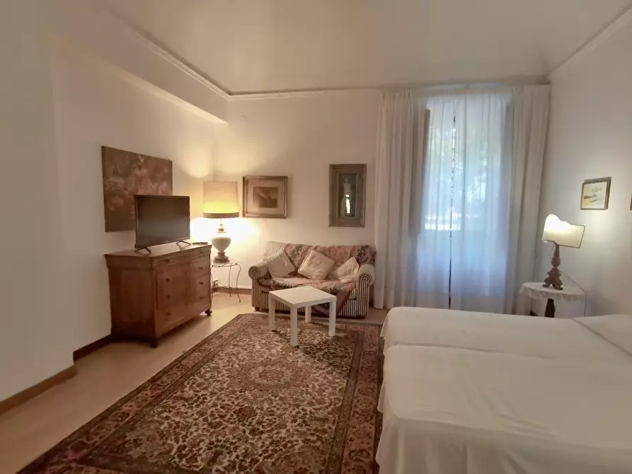 Immagine 10 di Appartamento in vendita  a Pisa