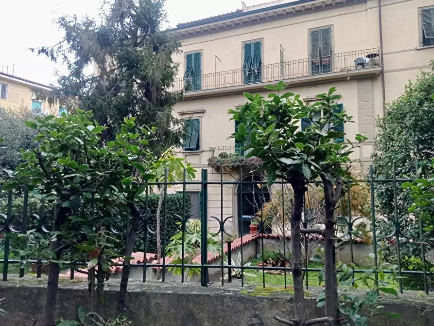 Immagine 35 di Appartamento in vendita  a Pisa