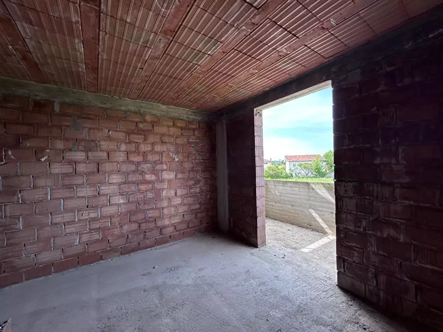 Immagine 12 di Villetta a schiera in vendita  a Castelfranco Di Sotto