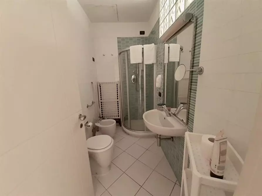 Immagine 9 di Appartamento in vendita  a Pisa