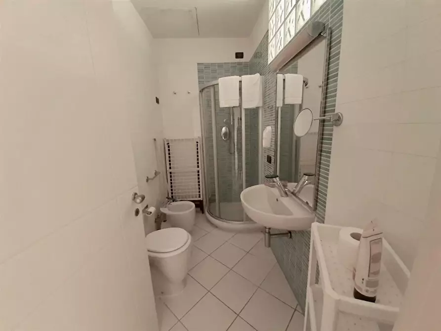 Immagine 6 di Appartamento in vendita  a Pisa