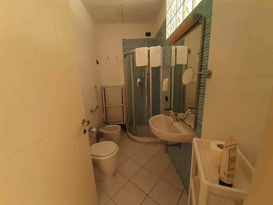 Immagine 15 di Appartamento in vendita  a Pisa