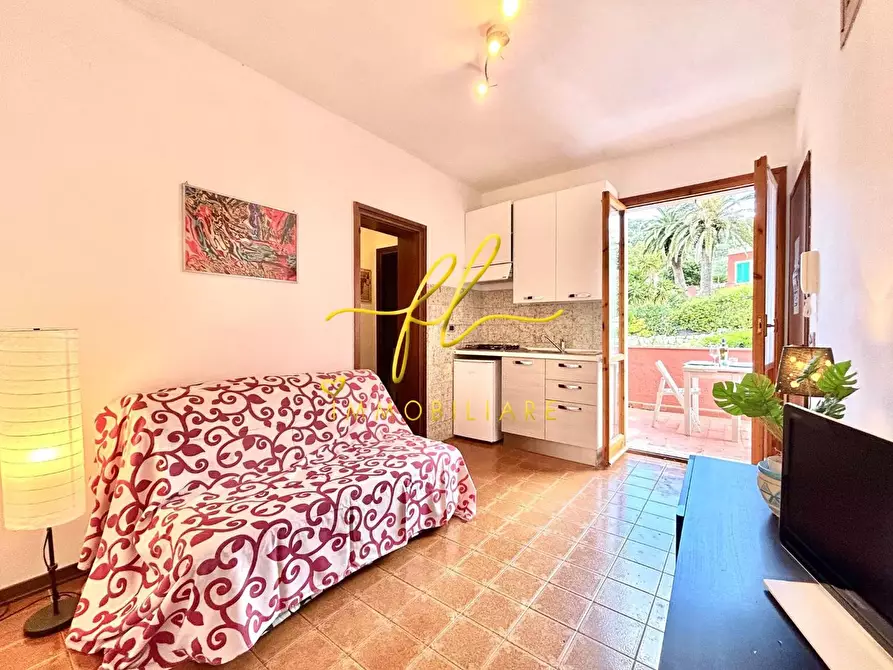 Immagine 6 di Appartamento in vendita  a Rio Nell'elba