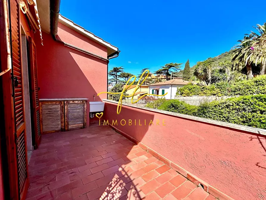 Immagine 4 di Appartamento in vendita  a Rio Nell'elba