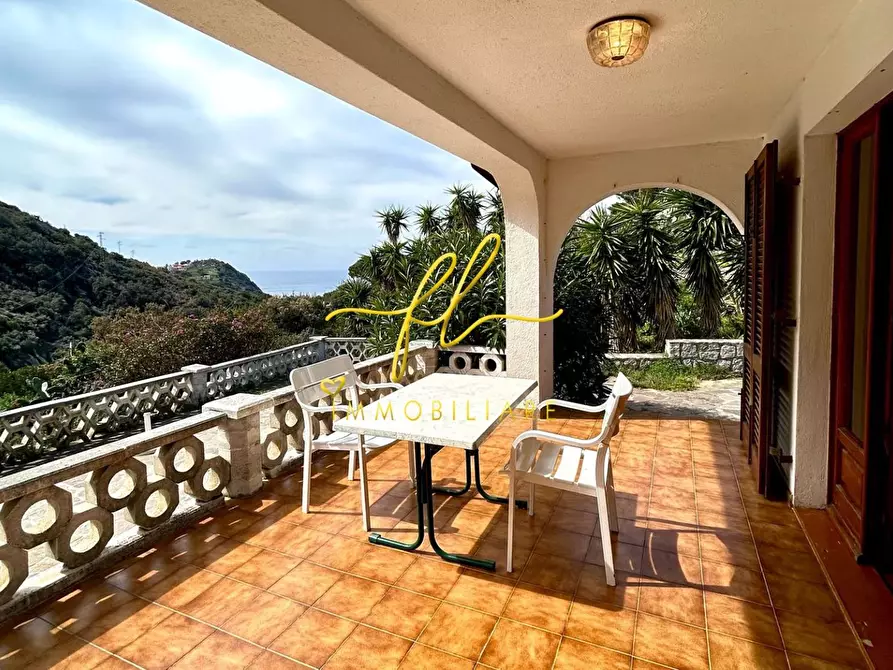 Immagine 9 di Casa bifamiliare in vendita  a Marciana