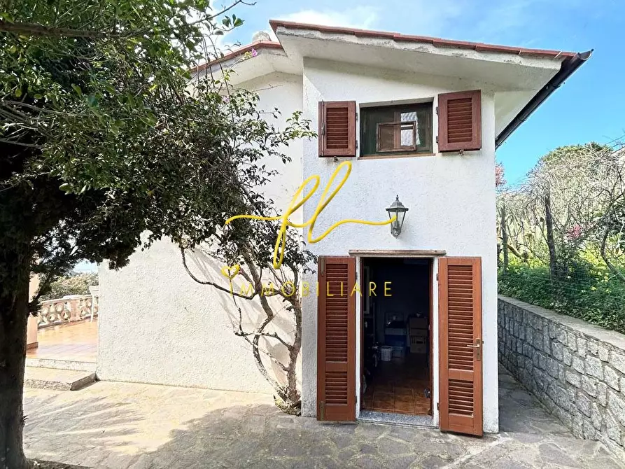 Immagine 4 di Casa bifamiliare in vendita  a Marciana