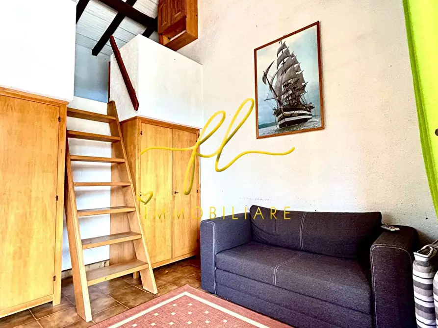 Immagine 15 di Casa bifamiliare in vendita  a Marciana