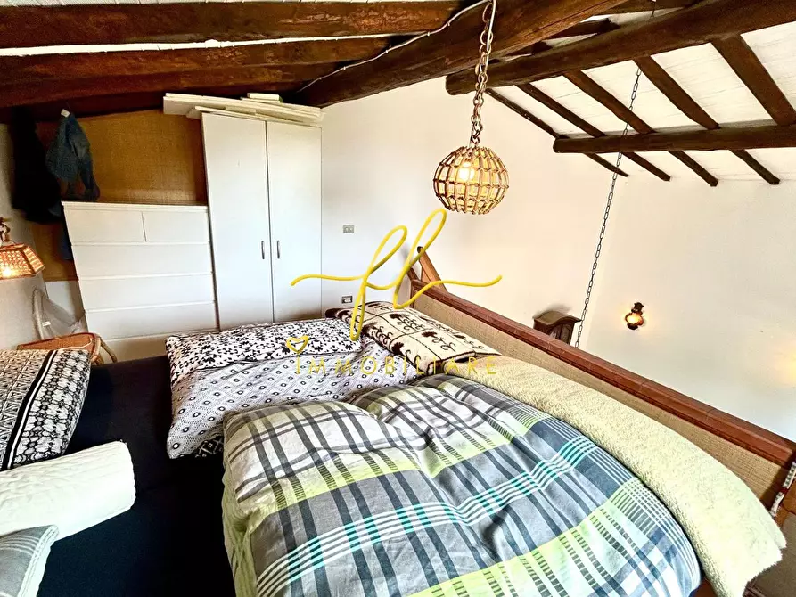 Immagine 25 di Casa bifamiliare in vendita  a Marciana