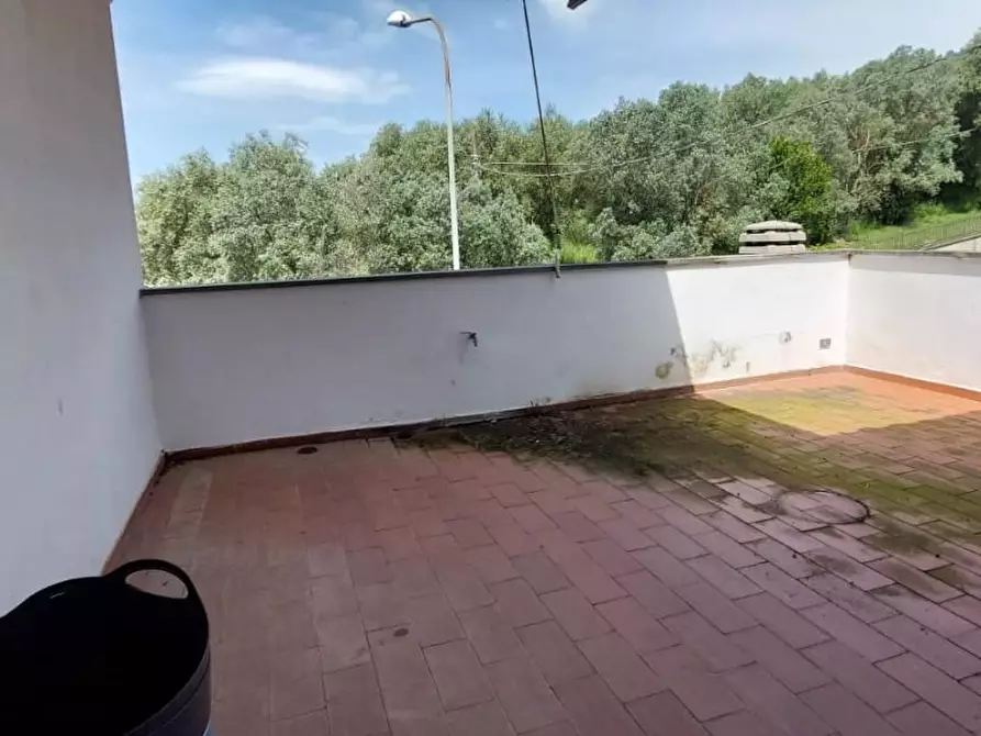 Immagine 9 di Appartamento in vendita  a Vinci