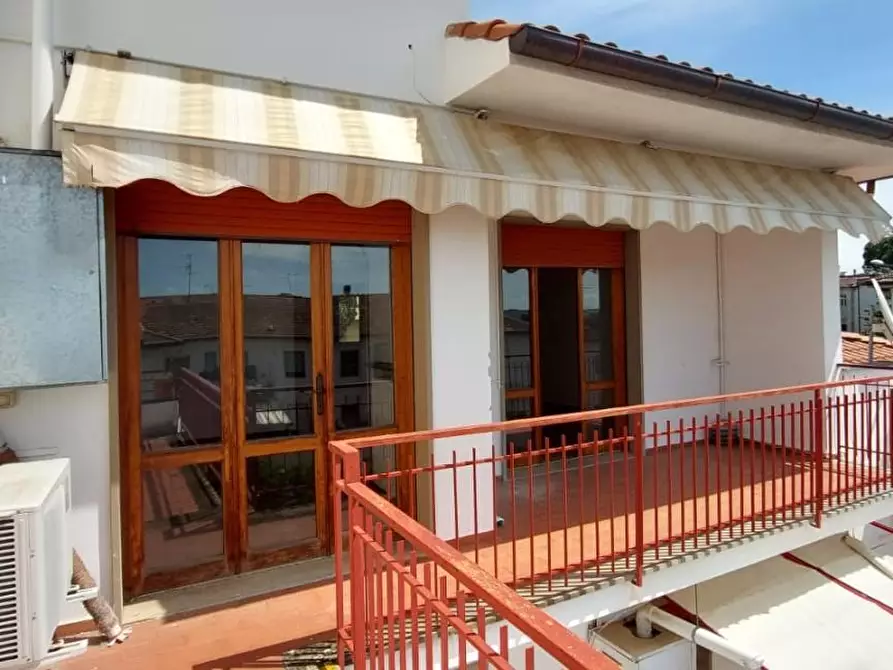 Immagine 17 di Appartamento in vendita  a Vinci