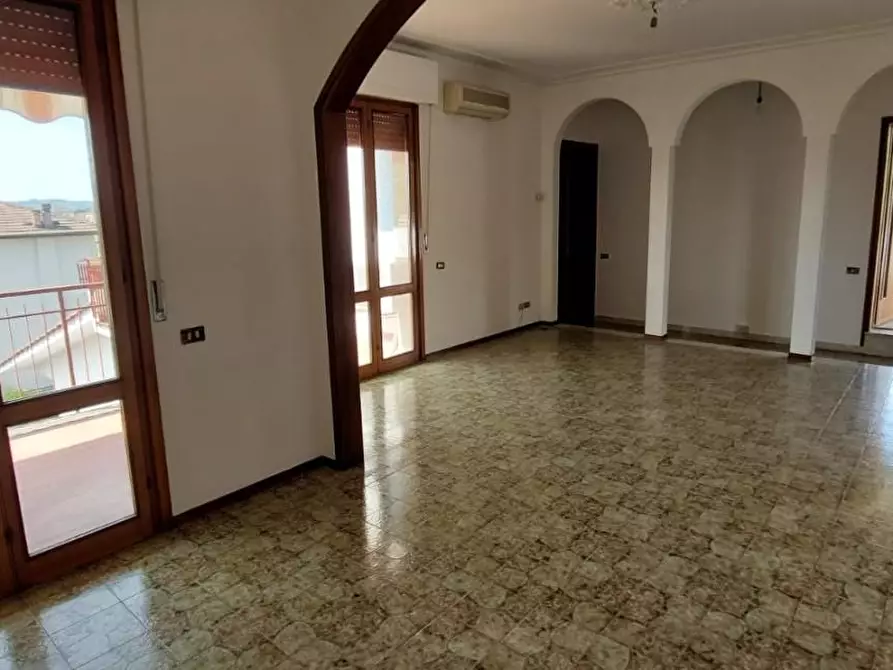 Immagine 3 di Appartamento in vendita  a Vinci