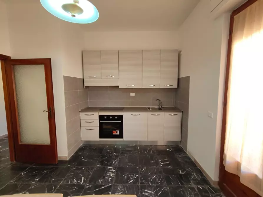 Immagine 5 di Appartamento in affitto  a San Vincenzo