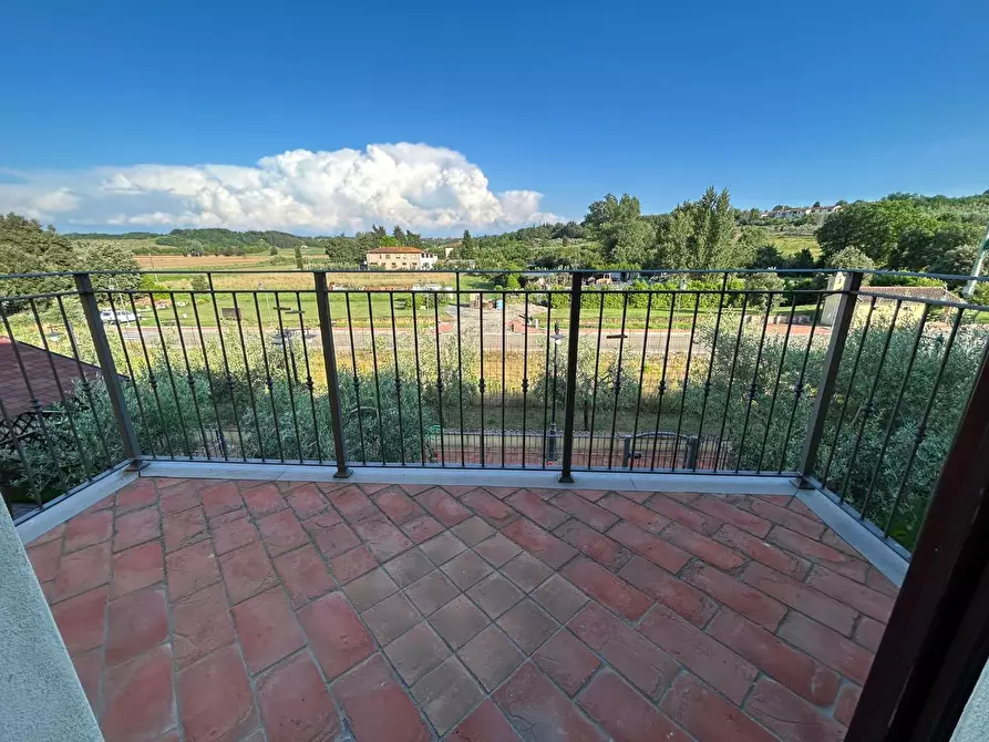 Immagine 32 di Villetta a schiera in vendita  a Crespina Lorenzana