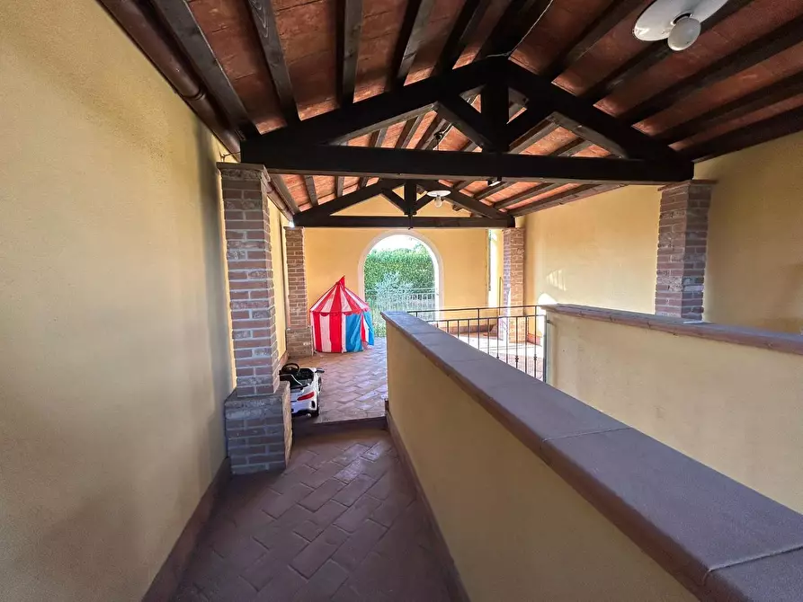 Immagine 33 di Villetta a schiera in vendita  a Crespina Lorenzana