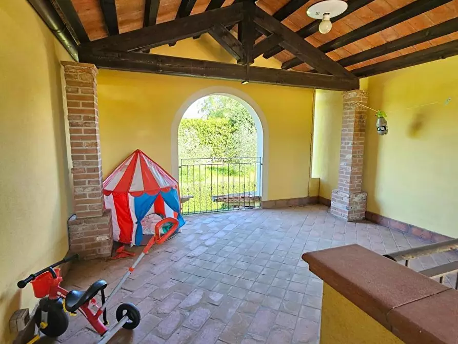 Immagine 38 di Villetta a schiera in vendita  a Crespina Lorenzana