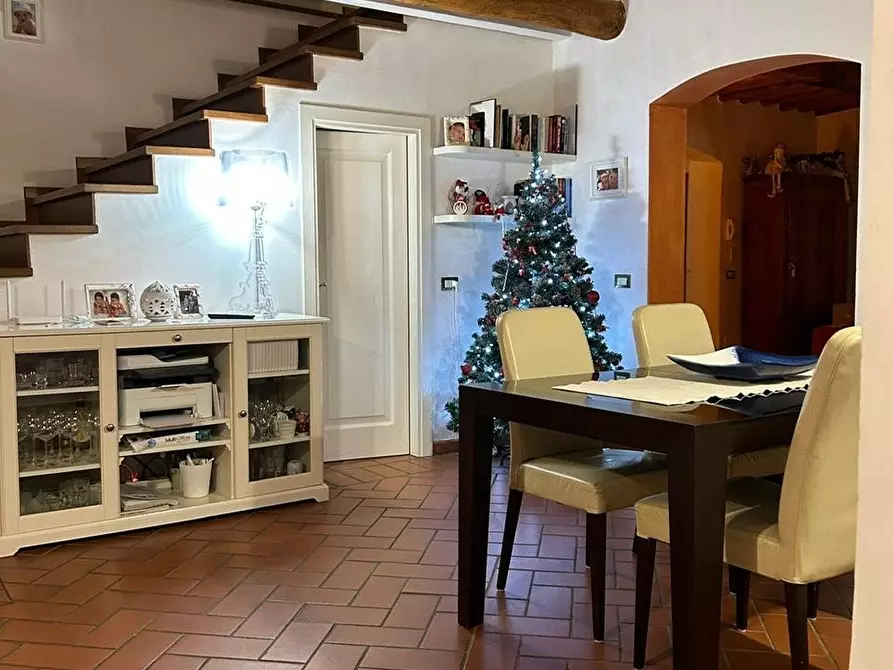 Immagine 54 di Porzione di casa in vendita  a Vinci