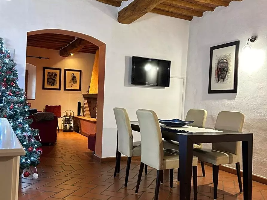 Immagine 53 di Porzione di casa in vendita  a Vinci