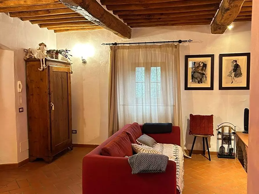 Immagine 19 di Porzione di casa in vendita  a Vinci