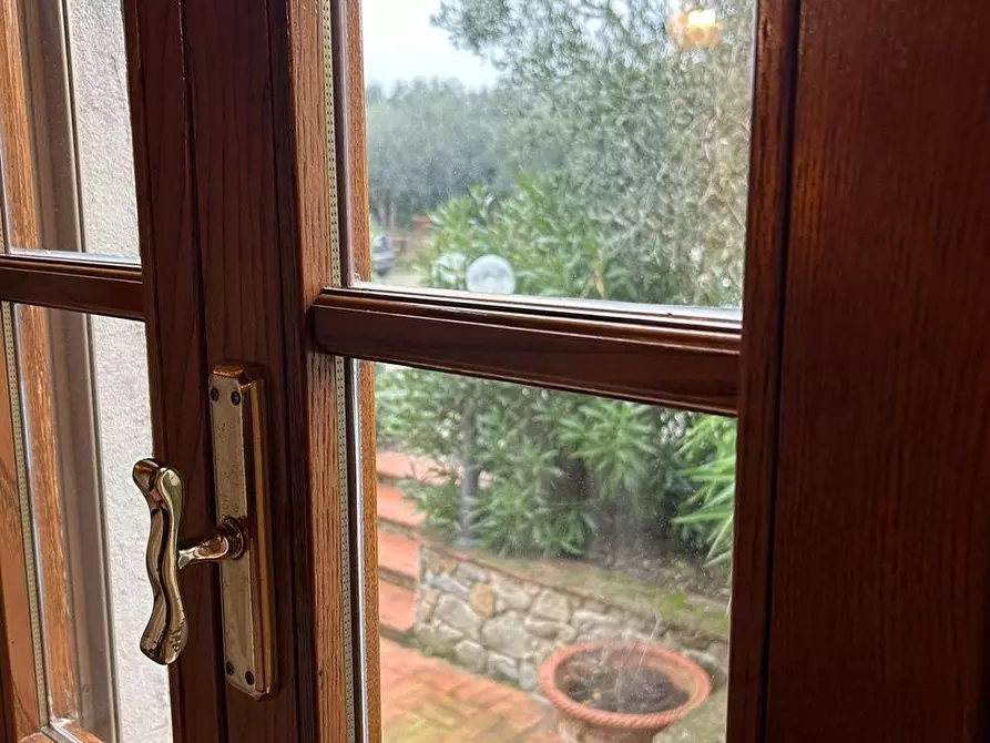 Immagine 22 di Porzione di casa in vendita  a Vinci