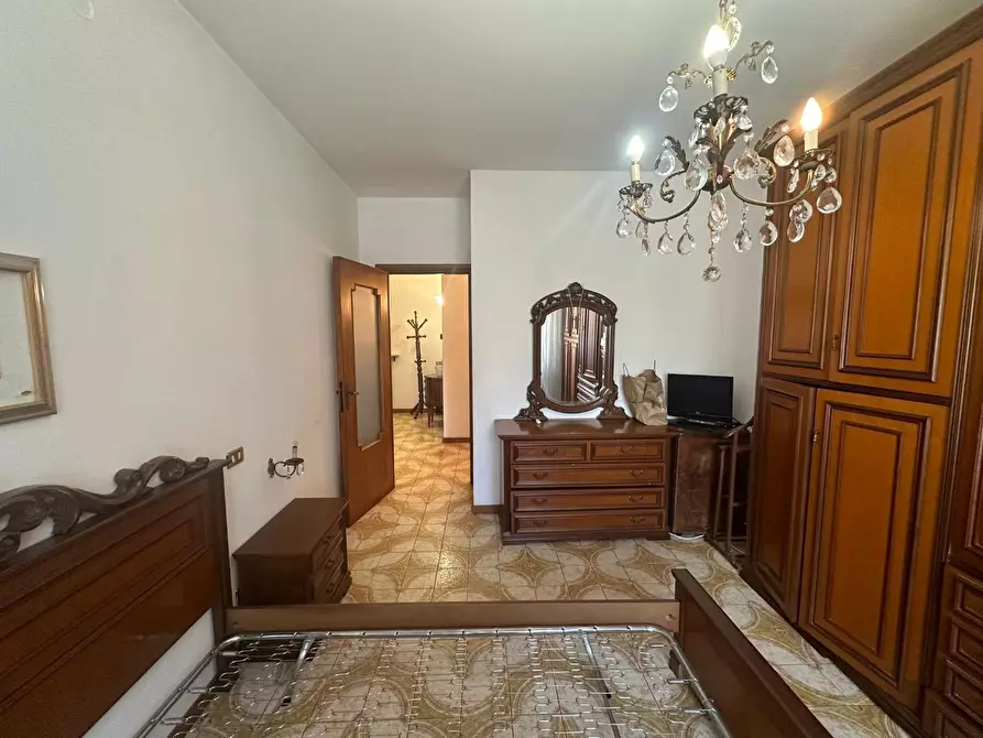 Immagine 10 di Appartamento in vendita  a Massa