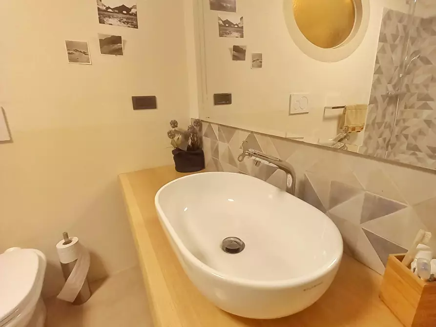 Immagine 13 di Appartamento in vendita  a Castelfiorentino