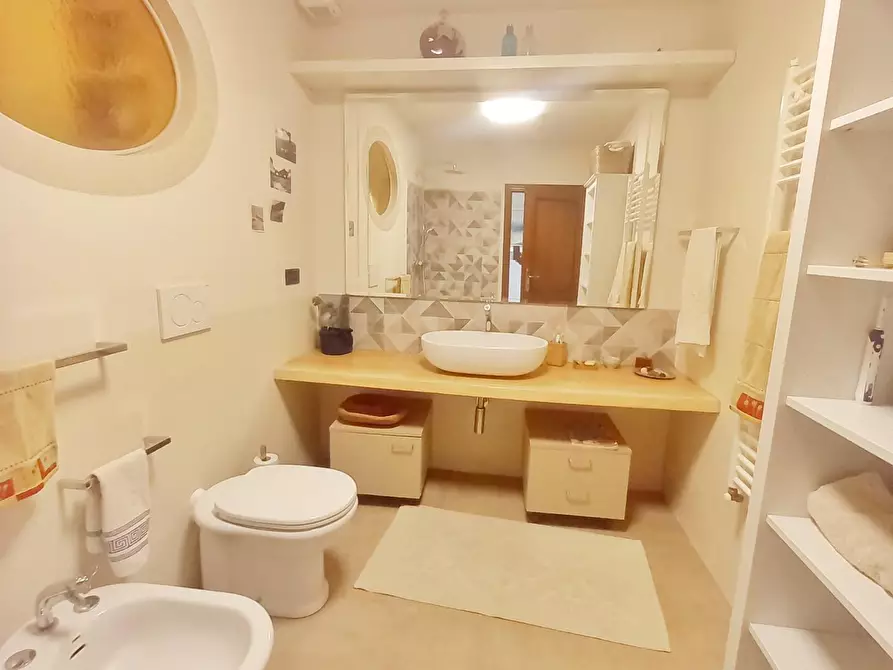 Immagine 15 di Appartamento in vendita  a Castelfiorentino