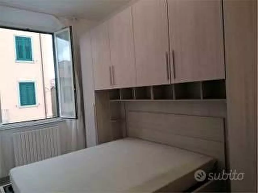 Immagine 3 di Appartamento in vendita  a Livorno