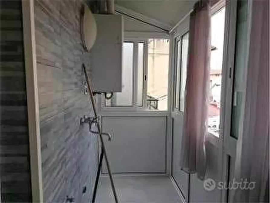 Immagine 2 di Appartamento in vendita  a Livorno