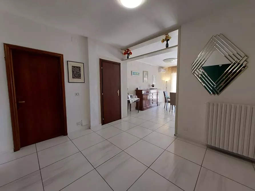 Immagine 9 di Casa bifamiliare in vendita  a Buti