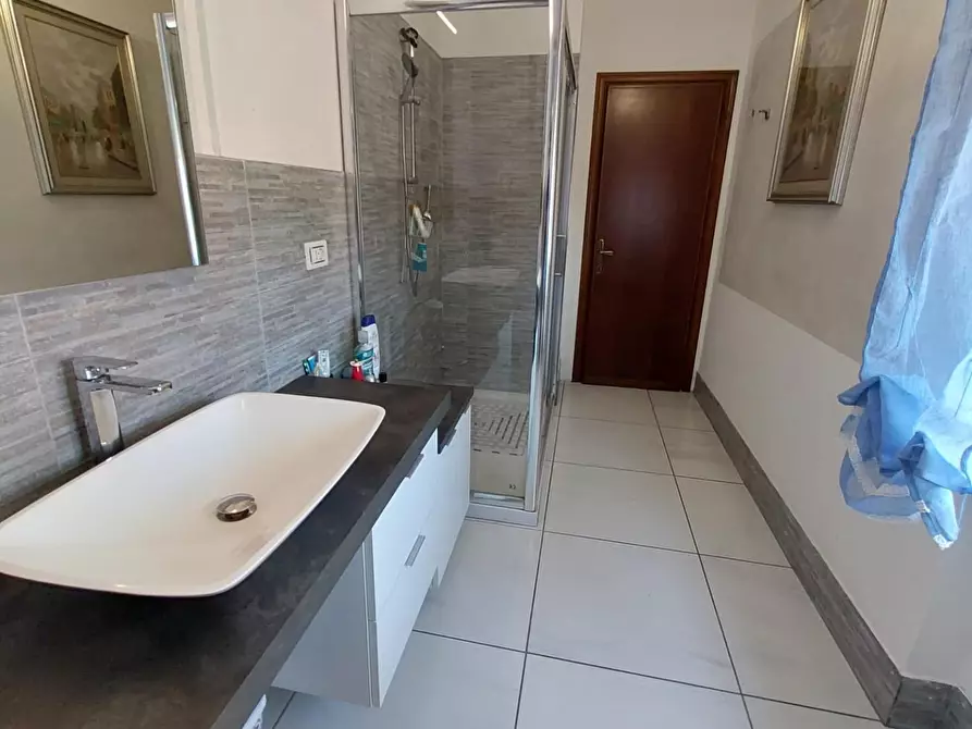 Immagine 19 di Casa bifamiliare in vendita  a Buti