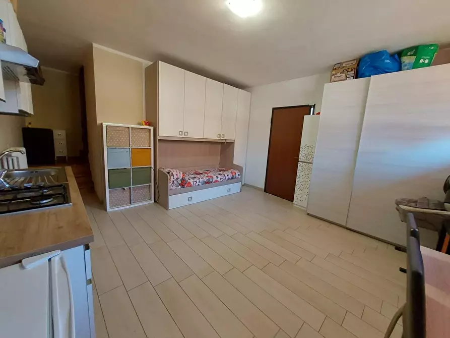 Immagine 26 di Casa bifamiliare in vendita  a Buti