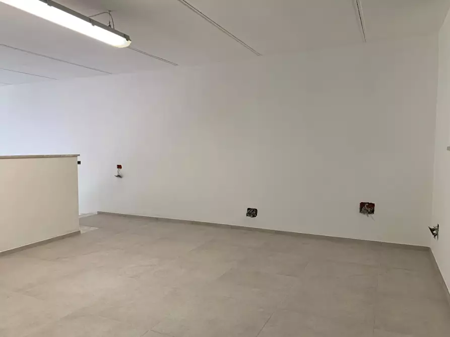 Immagine 7 di Appartamento in vendita  a Rosignano Marittimo