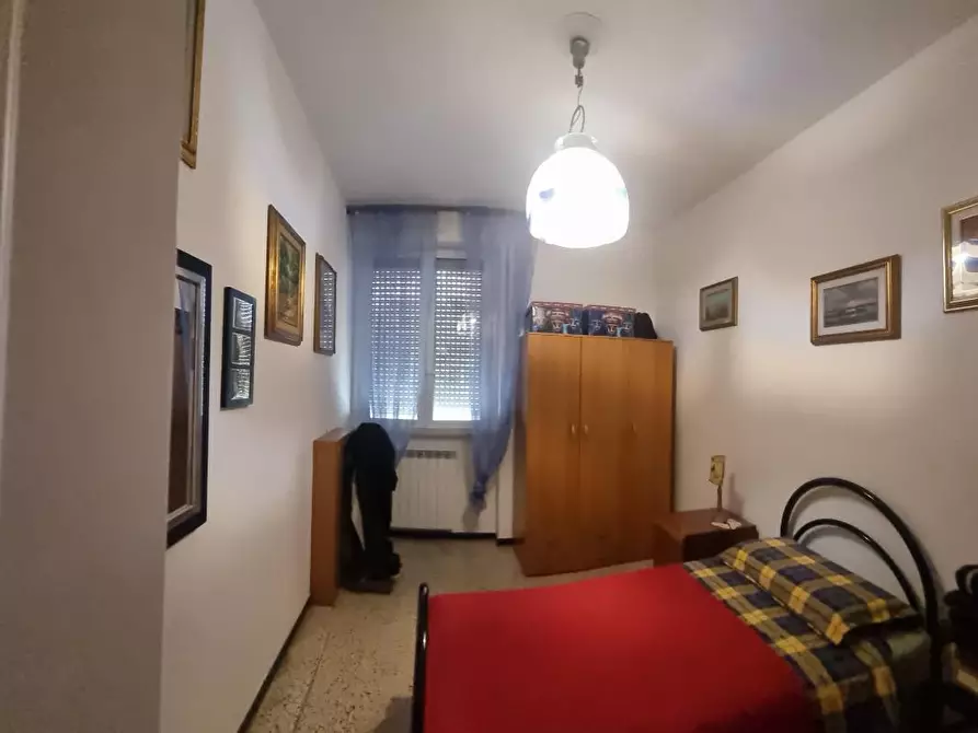 Immagine 16 di Appartamento in vendita  a Livorno