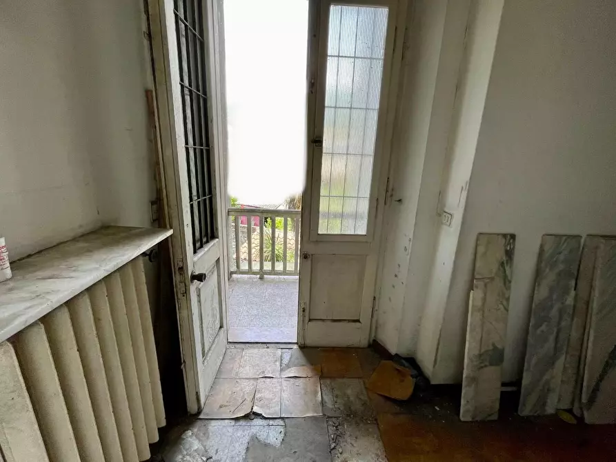 Immagine 7 di Casa bifamiliare in vendita  a Pietrasanta