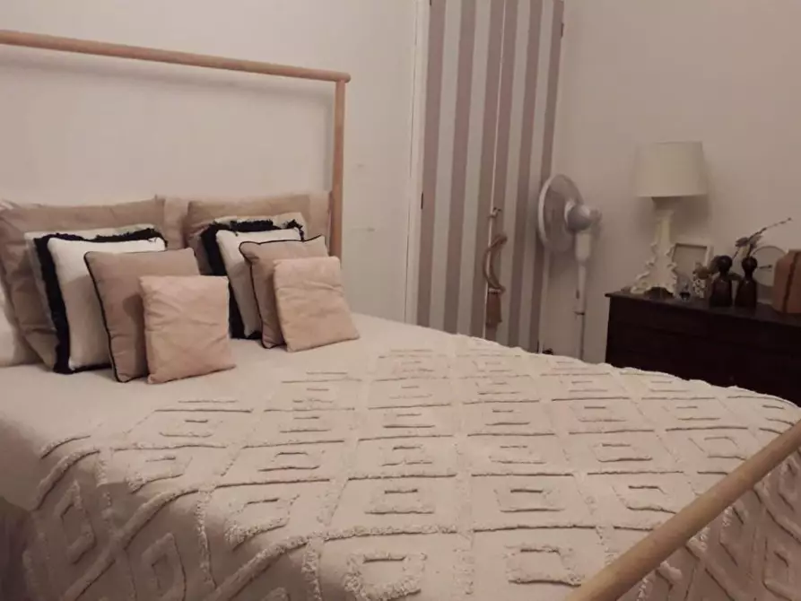 Immagine 16 di Appartamento in vendita  a Carrara