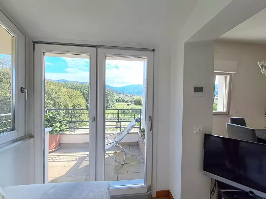 Immagine 8 di Appartamento in vendita  a Ortonovo