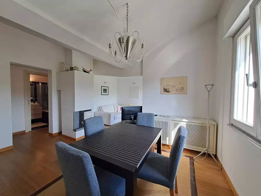 Immagine 3 di Appartamento in vendita  a Ortonovo