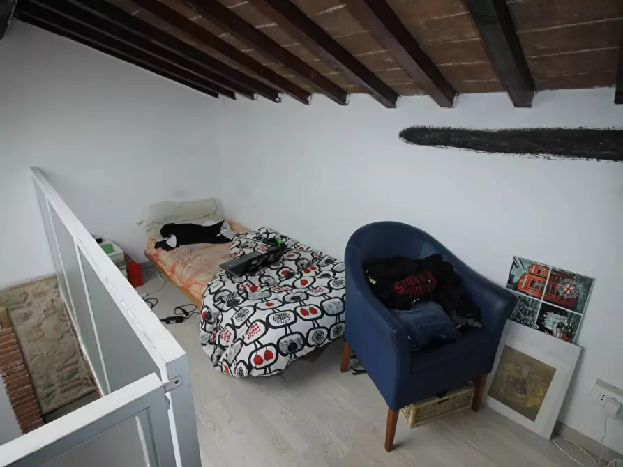 Immagine 10 di Appartamento in vendita  a Casole D'elsa