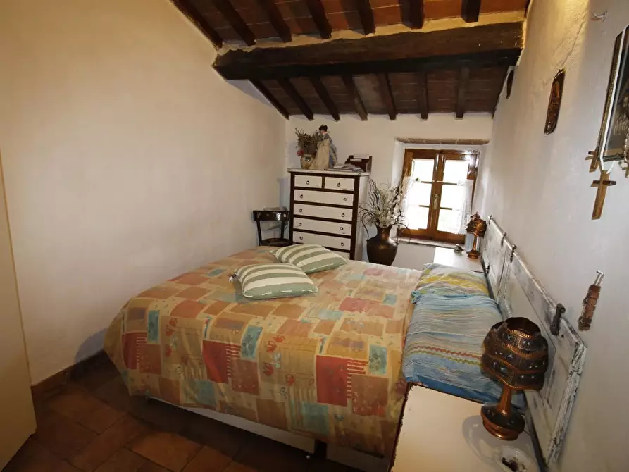 Immagine 4 di Appartamento in vendita  a Casole D'elsa