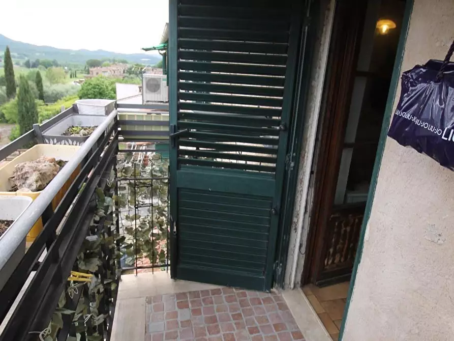 Immagine 3 di Appartamento in vendita  a Casole D'elsa